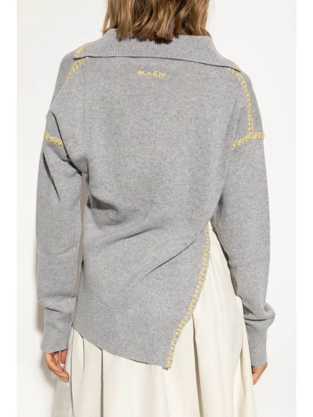 Marni Asymmetrische trui met V-hals Grijs