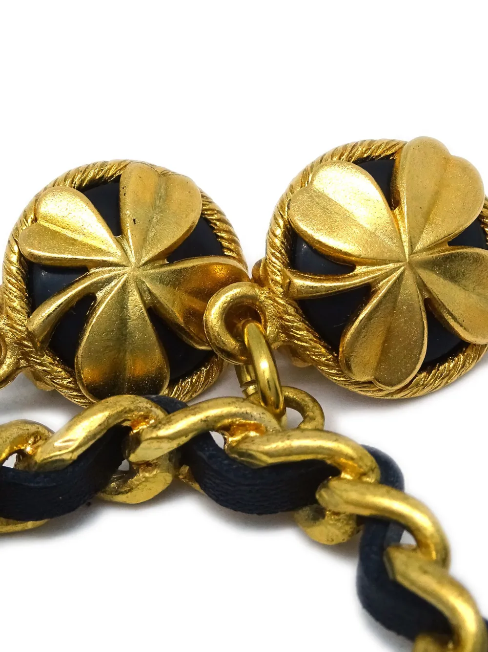 Pre-owned Chanel 1994 Hoop Drop Clip-on Earrings In Gold