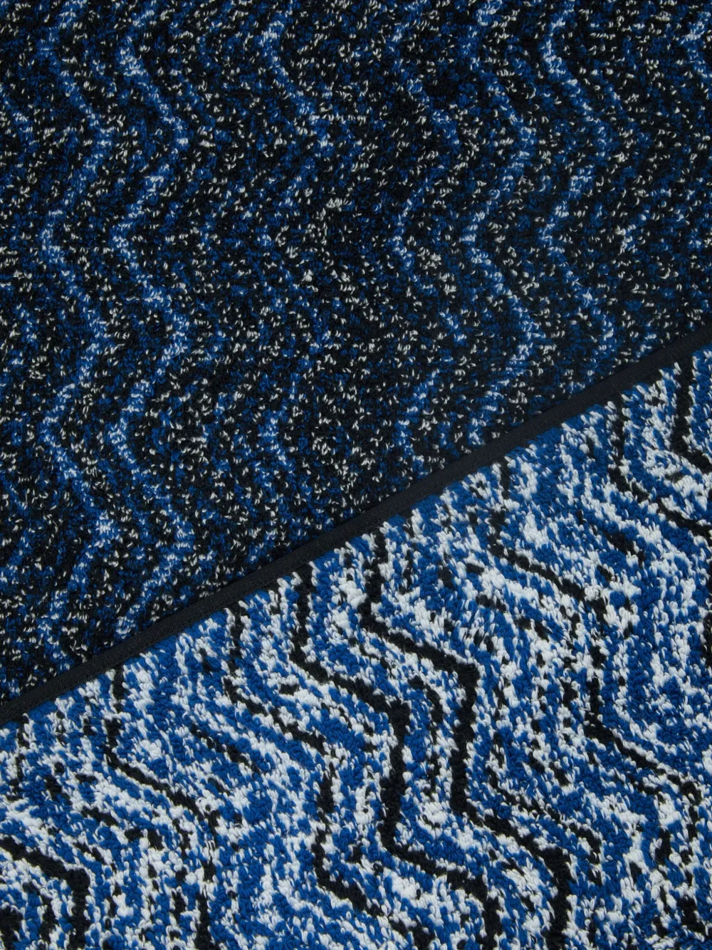  Missoni Home Chevron-pattern Bath Towel (60cm X 90cm) - Blue 