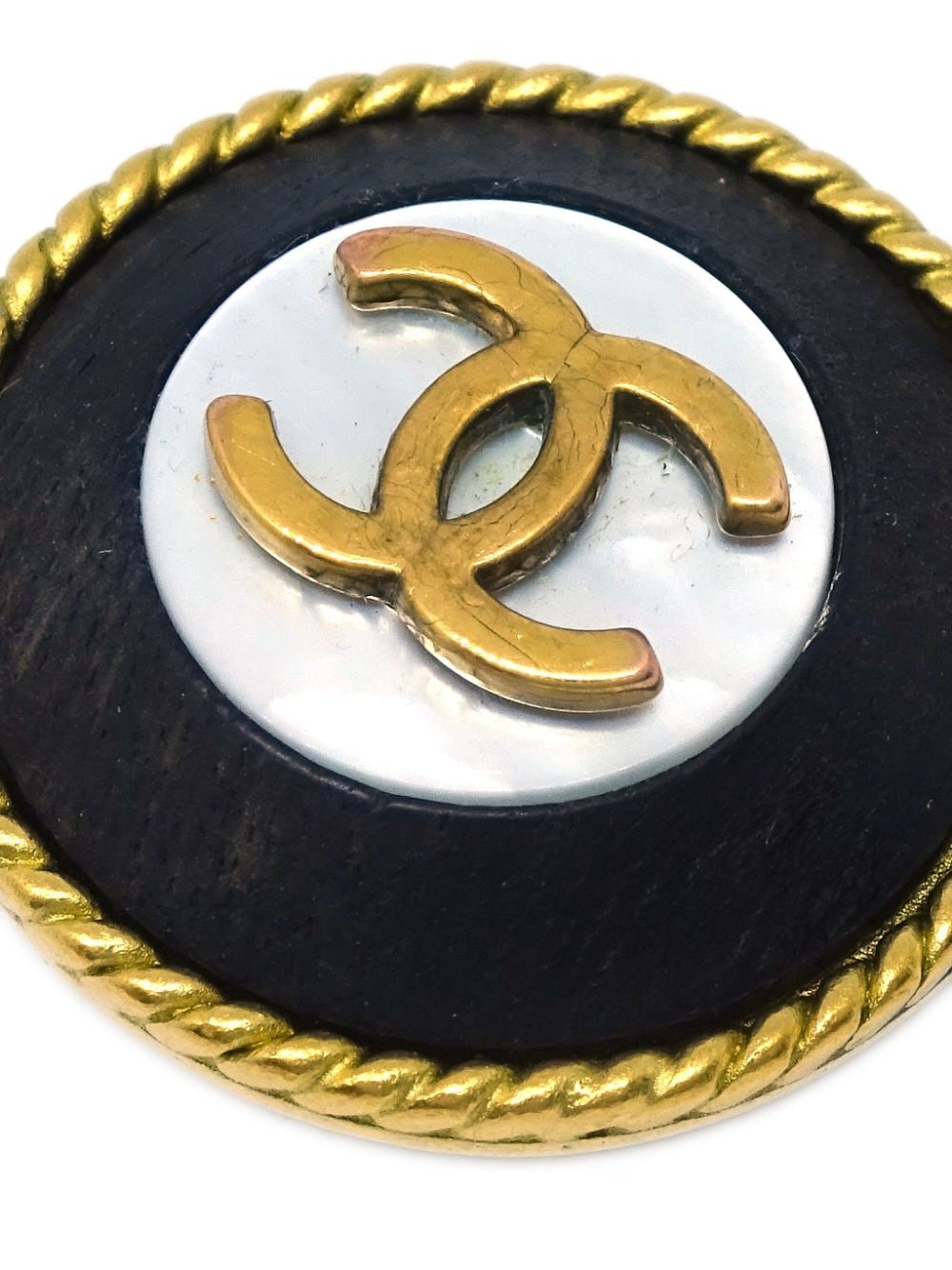 CHANEL Pre-Owned 1994 oorclips met CC-logo - Goud