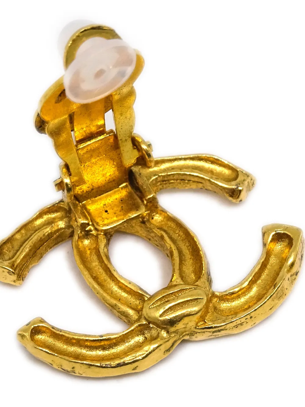 Pre-owned Chanel 1990-2000s Cc Clip-on Earrings In Gold