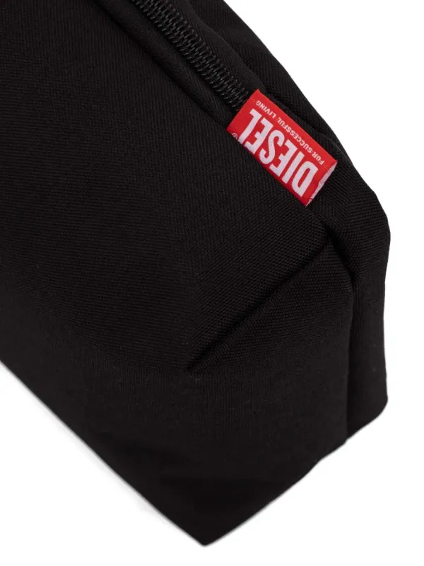Diesel ロゴタグ ショルダーバッグ | ブラック | FARFETCH JP