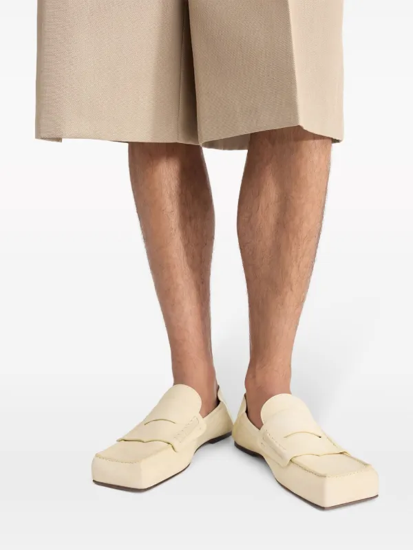 Jacquemus Carré ローファー | イエロー | FARFETCH JP