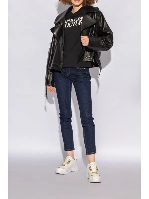 【versace】ロゴパッチ デニムスカート 関税負担なし！ VERSACE ロゴパッチ デニムミニスカート