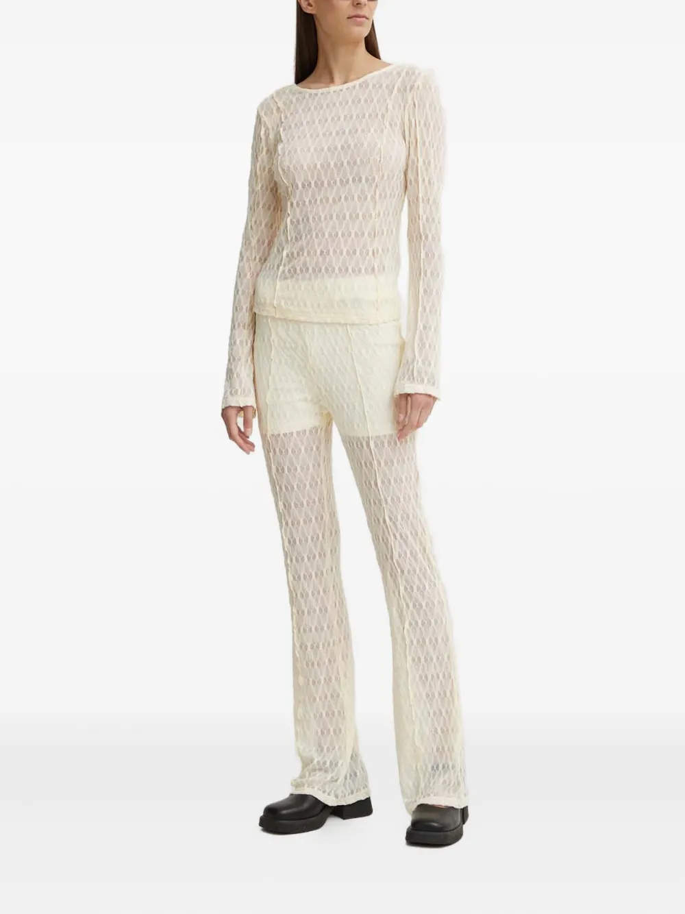 Gestuz LicaGZ textured trousers | Flared & Bell-Bottom Pants | Image 2