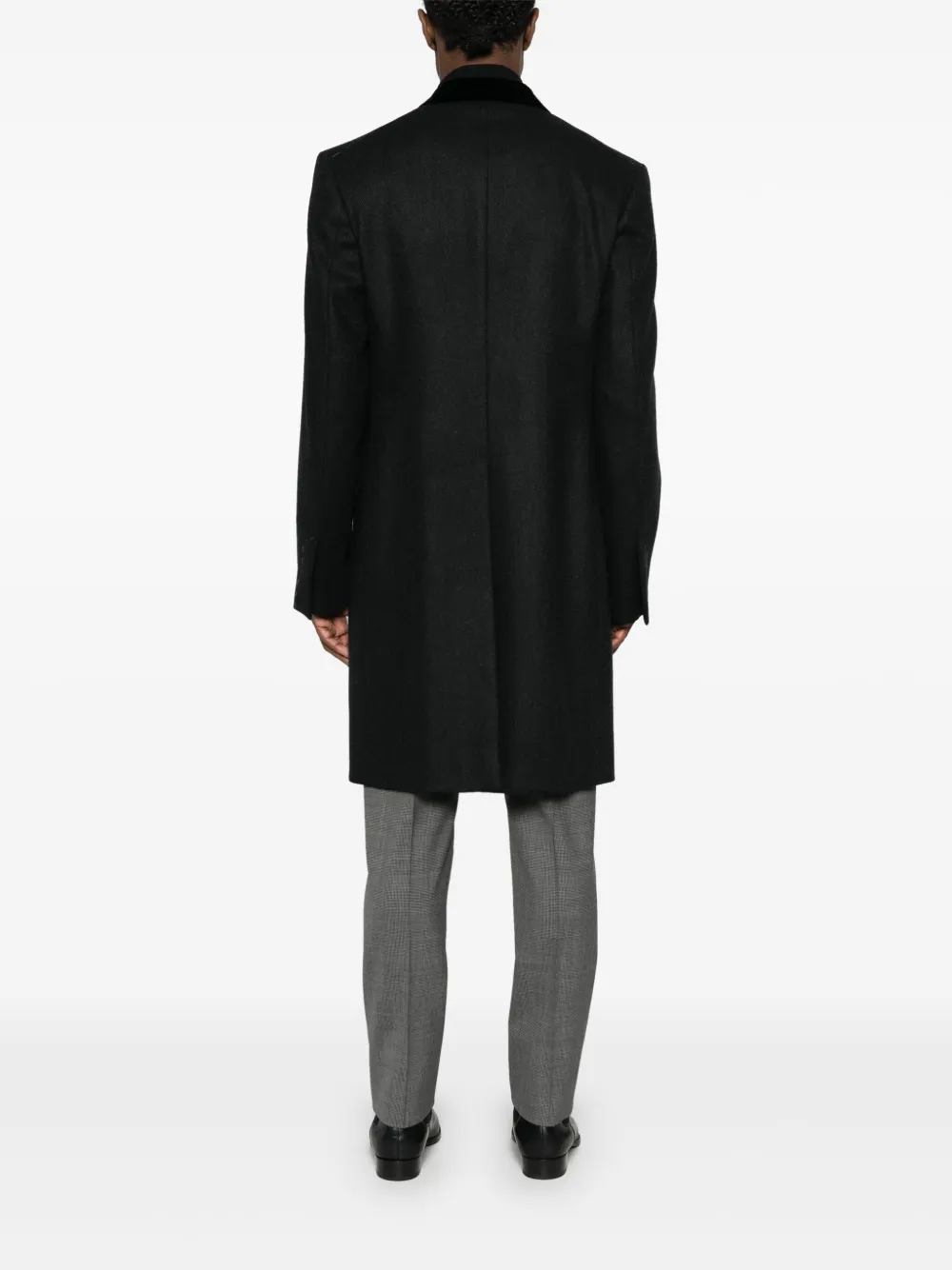 Tom Ford Herringbone Double-breasted Coat In Grey