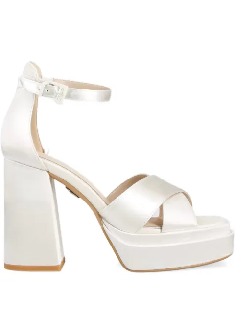 Buffalo Bonny Cross sandals