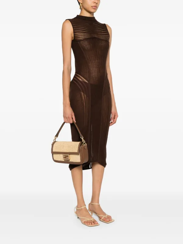 新着【Fendi】バゲット ショルダーバッグ FENDI バゲット ショルダーバッグ | ブルー | FARFETCH JP
