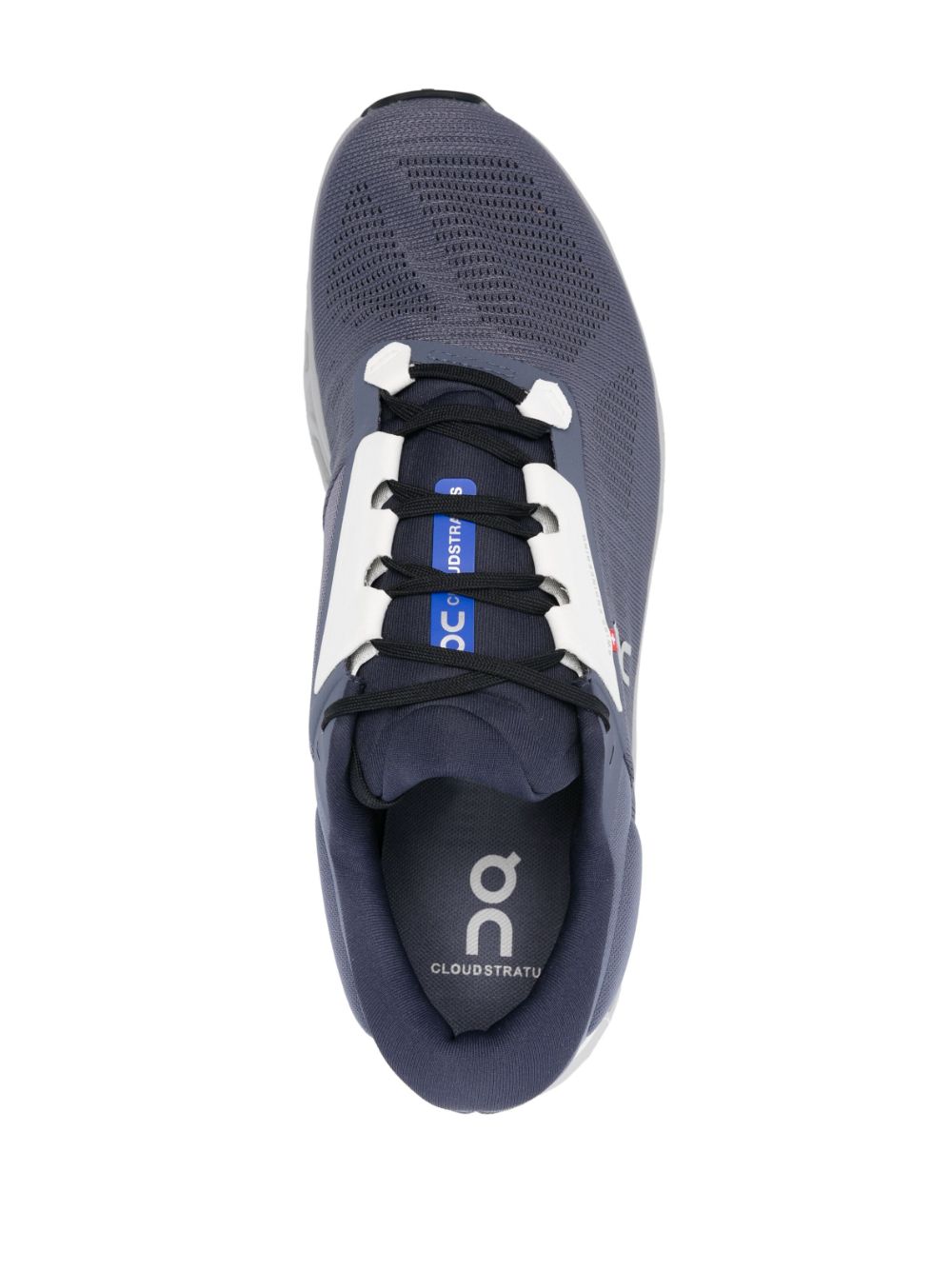 On Running Cloudstratus 3 sneakers Men