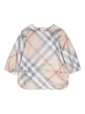 Burberry Kids long-sleeves checked bib - Neutrals