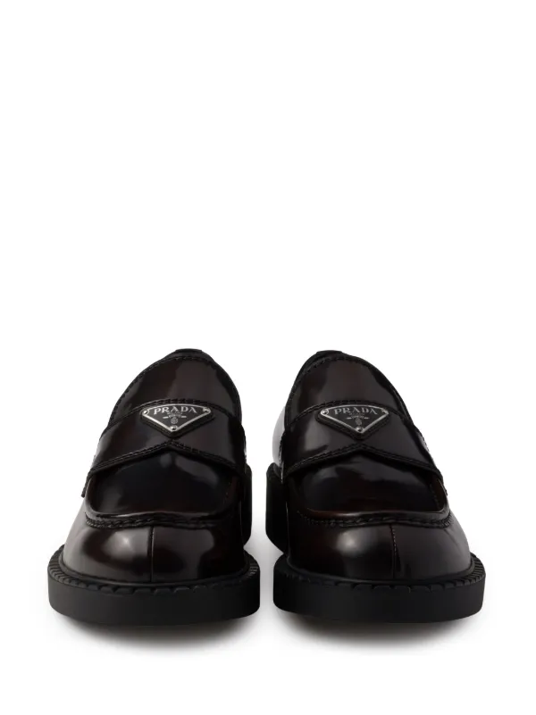 ローファー・オックスフォード PRADA LOGO LOAFERS Prada Leather Logo Slip-On Loafers | Neiman Marcus