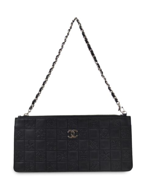 CHANEL 2005 Icon chain handbag Women