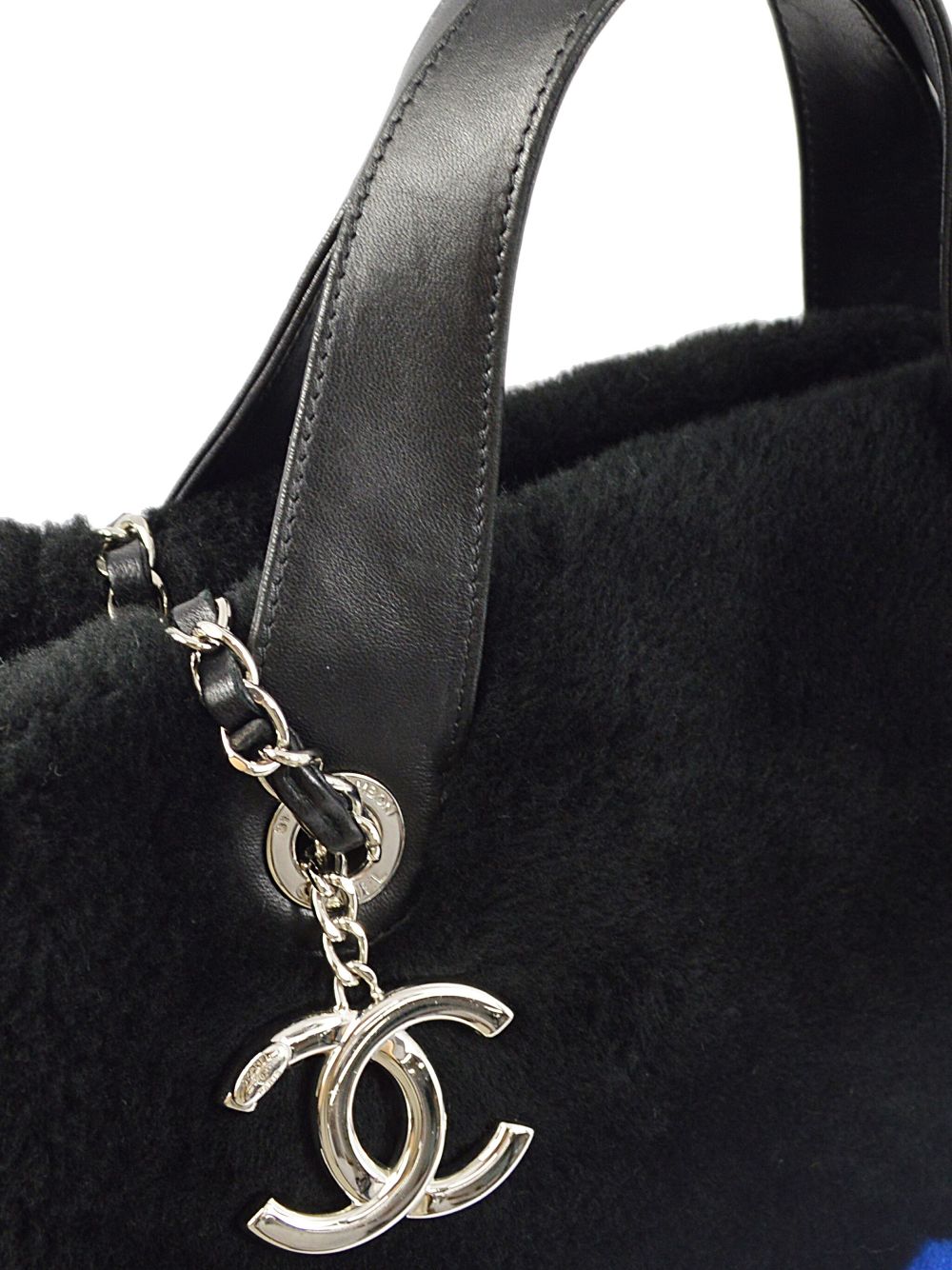 CHANEL 2014 No5 shearling tote bag Women