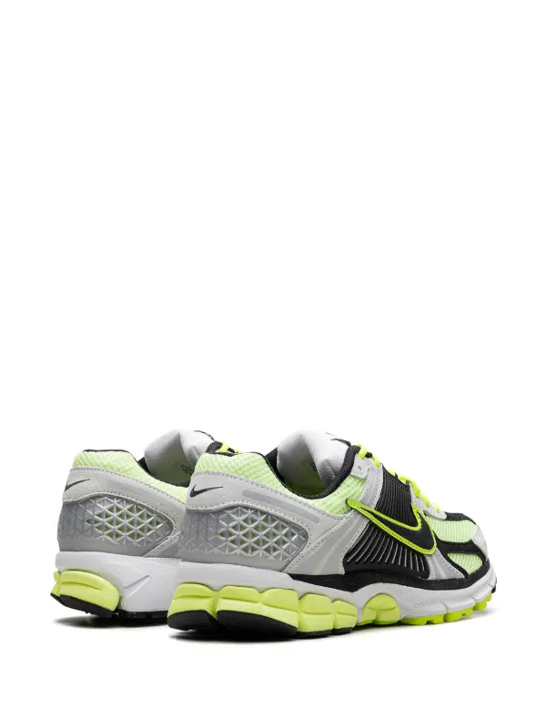Nike Zoom Vomero 5 Sneakers | Green | FARFETCH RO