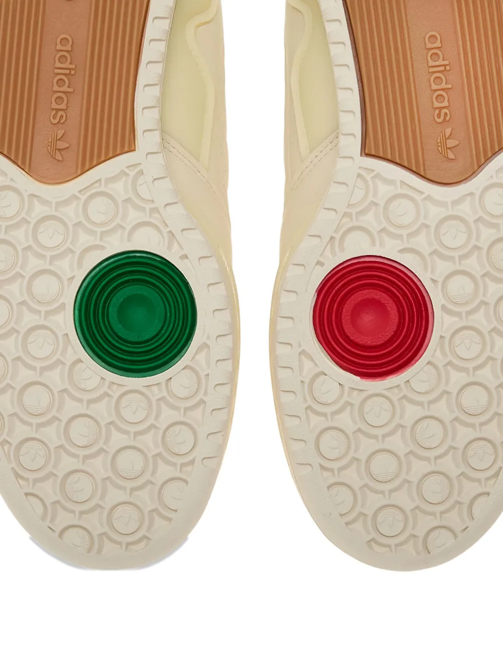 adidas x Footshop Quell Beats sneakers verfraaid met rozen Beige