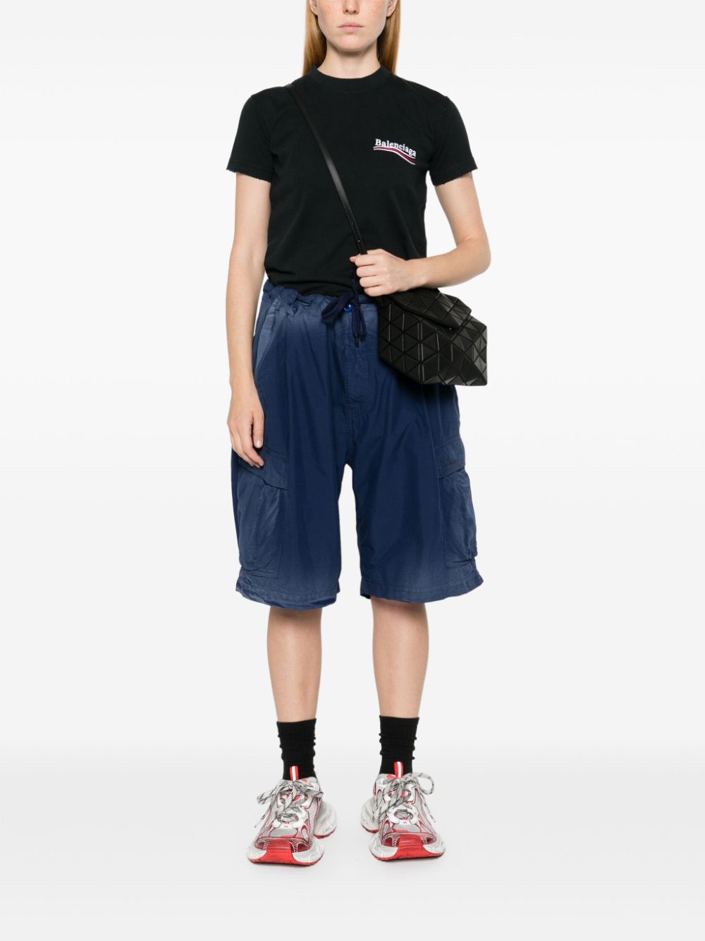 Shop Balenciaga Logo-embroidered Cargo Shorts In 蓝色