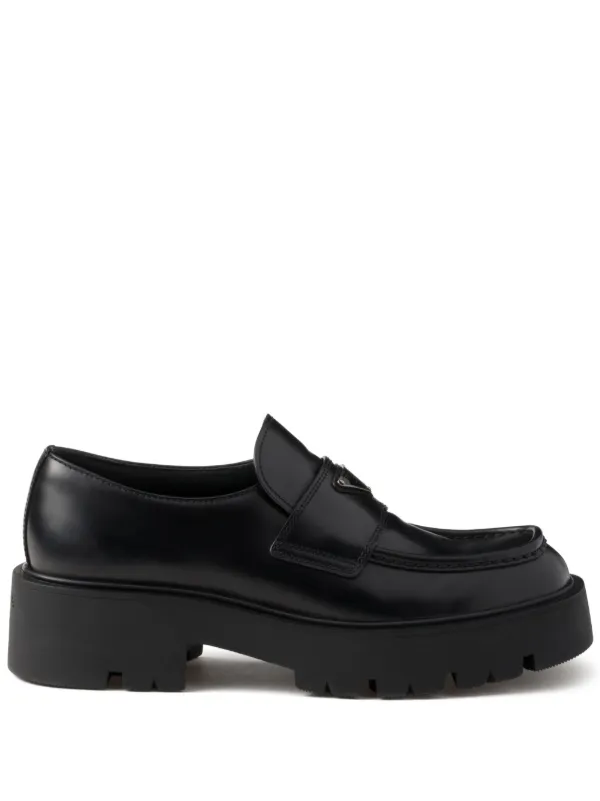 Prada レザーローファー | ブラック | FARFETCH JP