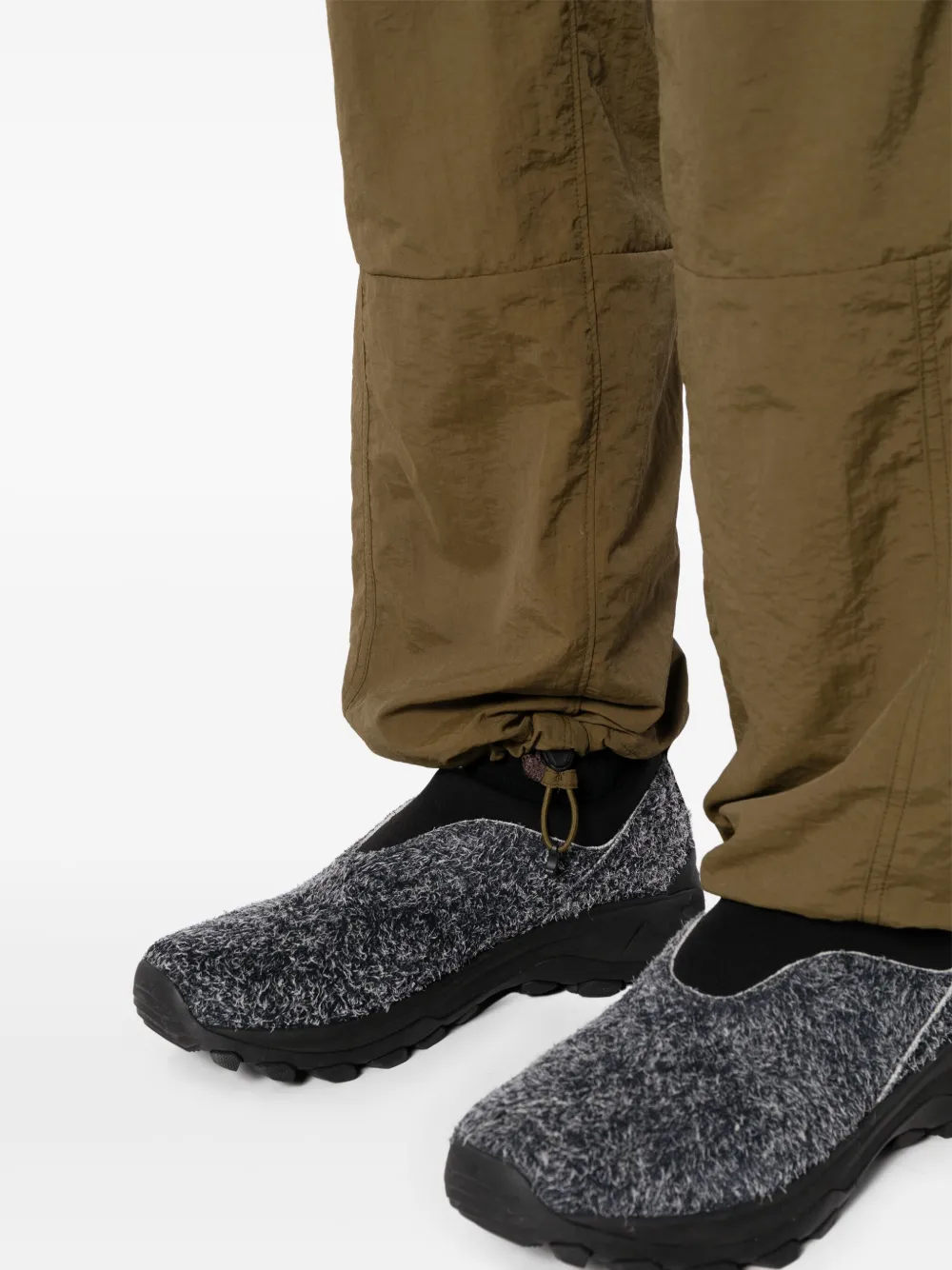 Undercover x Nonnative cargo broek met meerdere zakken Groen