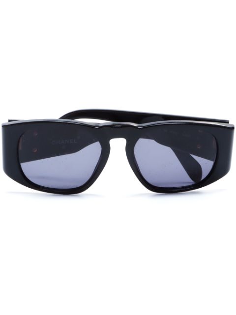 CHANEL 2000s CC D-frame sunglasses Women