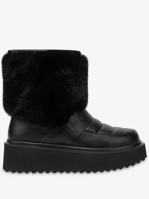 Love Moschino Bota slip-on com logo gravado