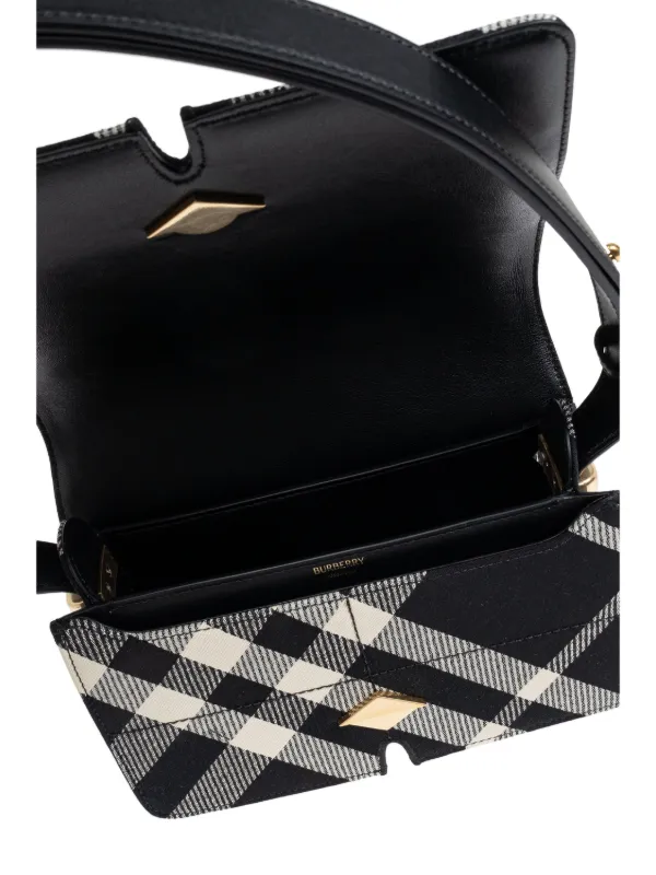 Burberry Snio Shoulder Bag | Black | FARFETCH