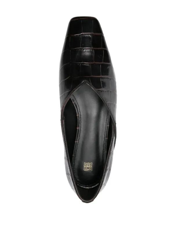 フラットシューズ TOTEME THE EVERYDAY FLAT TOTEME The Everyday フラットシューズ | ブラック | FARFETCH JP