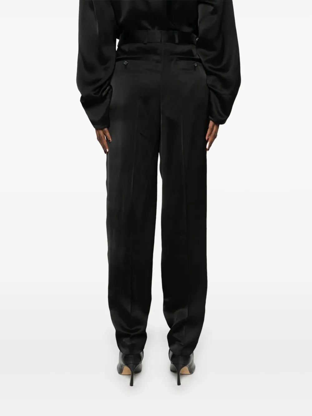 TOTEME Low waist satijnen broek Zwart