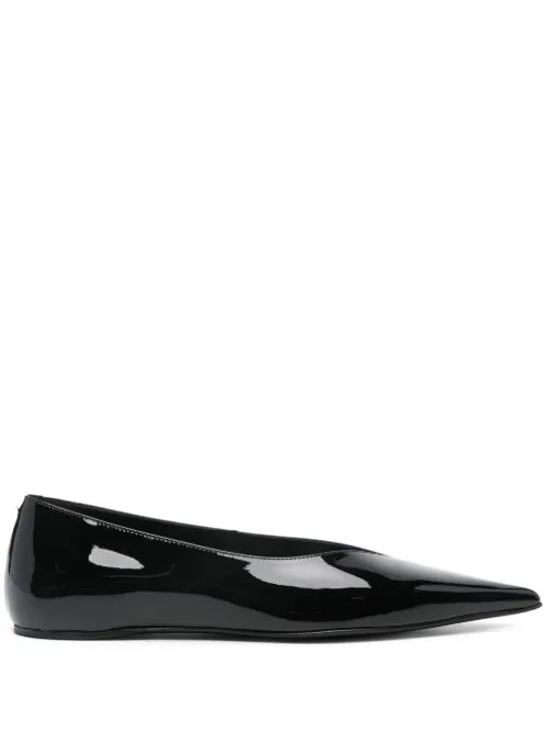 Ballerines The Patent Asymmetric - TOTEME - Modalova