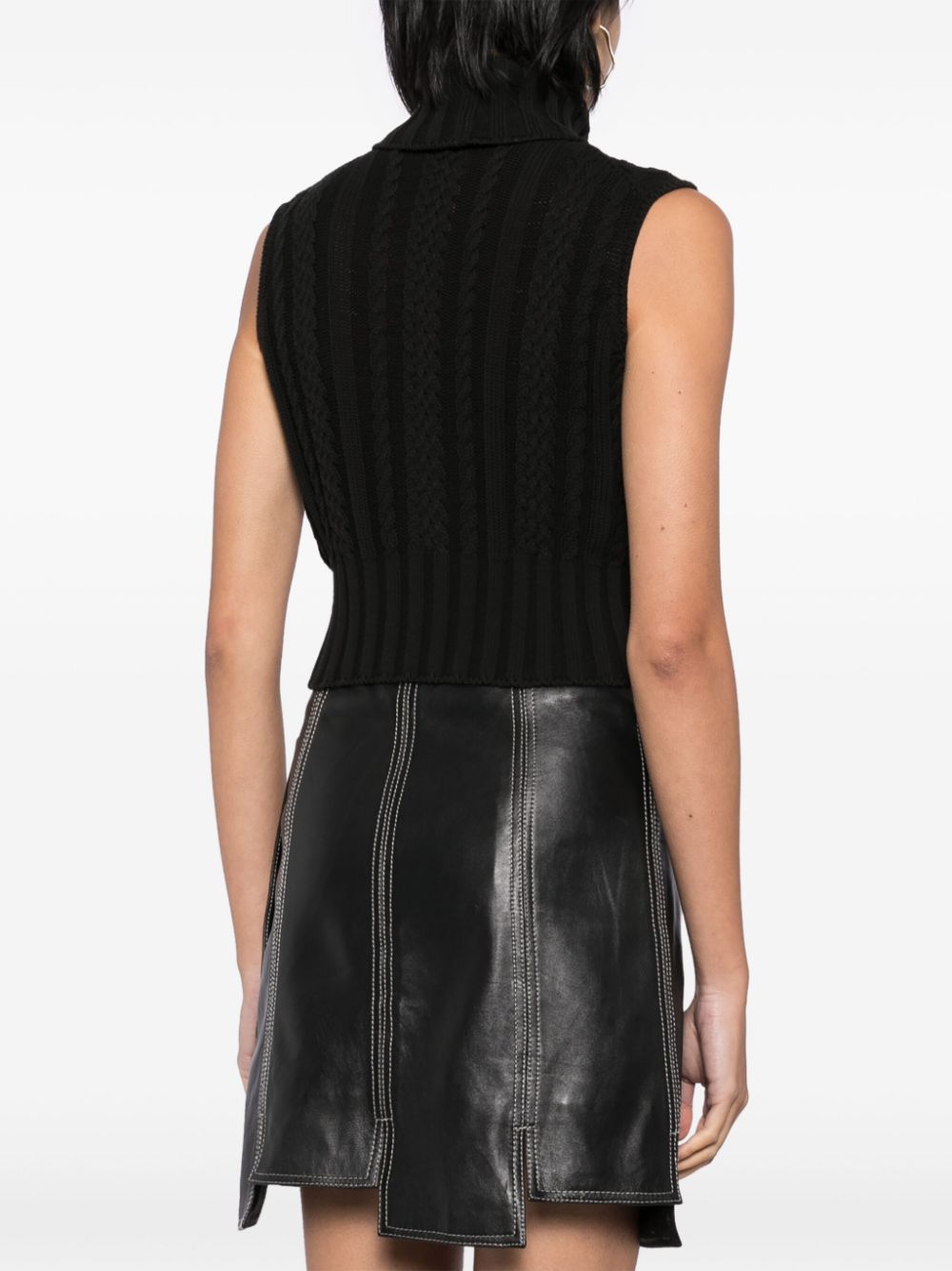 Affordable HOT SALE CHANEL 2002 sleeveless turtleneck knitwear Women