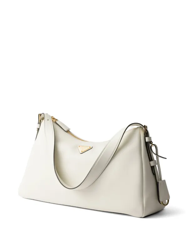 プラダ　PRADA ホワイト エナメル調 ショルダーバッグ　ホワイトレザー Prada エメ ショルダーバッグ L | ホワイト | FARFETCH JP