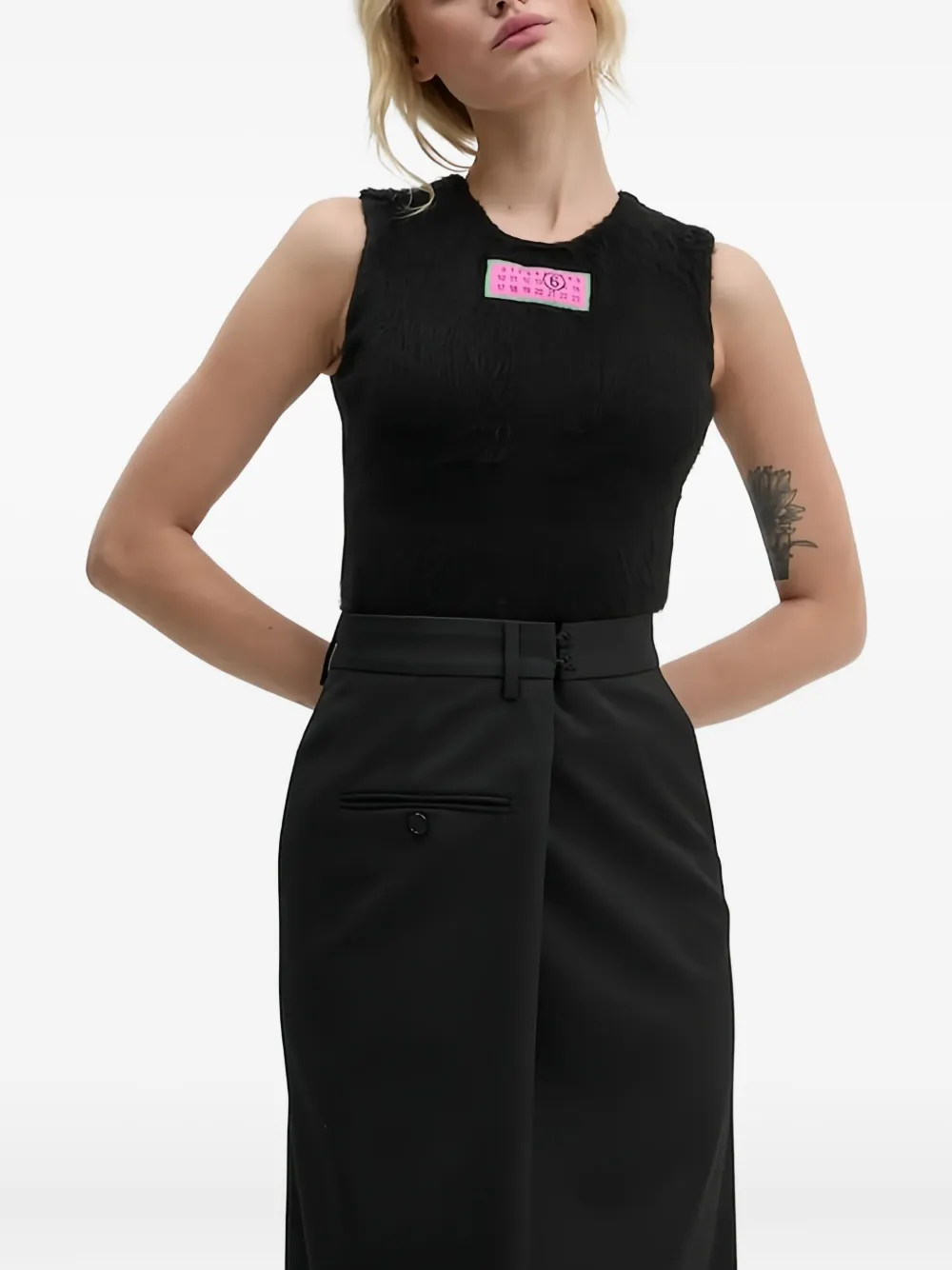MM6 Maison Margiela logo-patch sleeveless top | Black | Image 1
