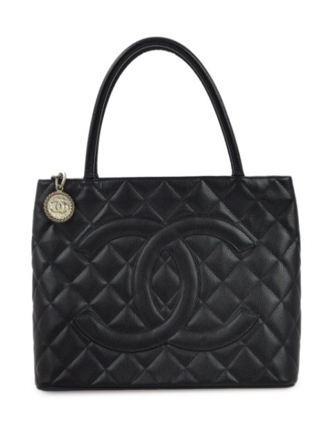 HOT SALE CHANEL 2006 Medallion tote bag Women