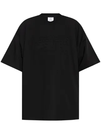 VETEMENTS