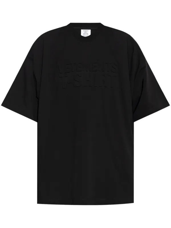 VETEMENTS logo-embossed T-shirt | Black | FARFETCH