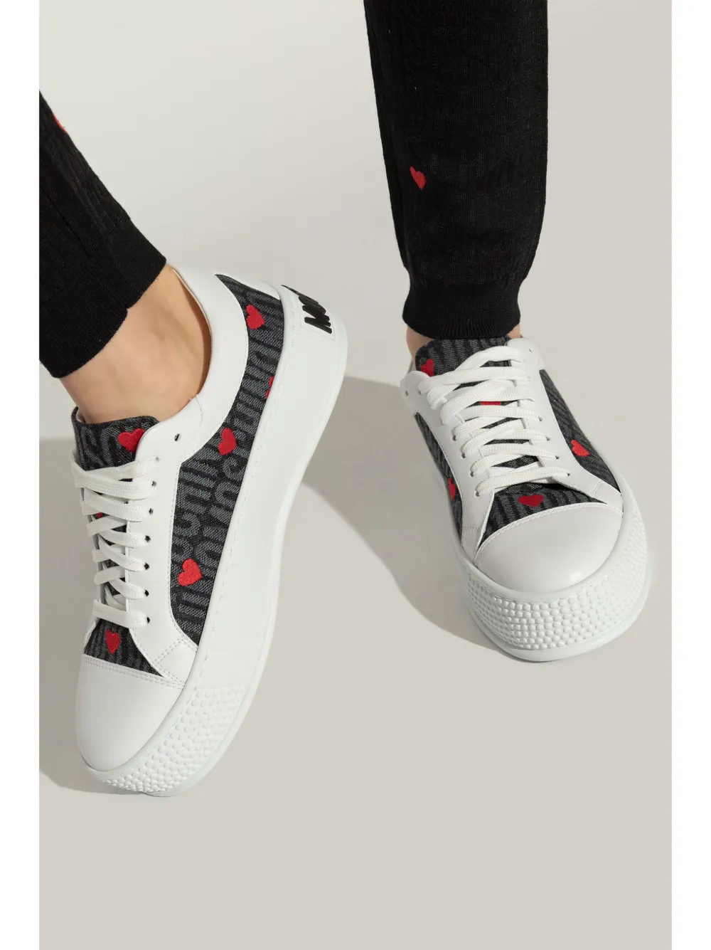 Moschino logo-jacquard sneakers - Zwart