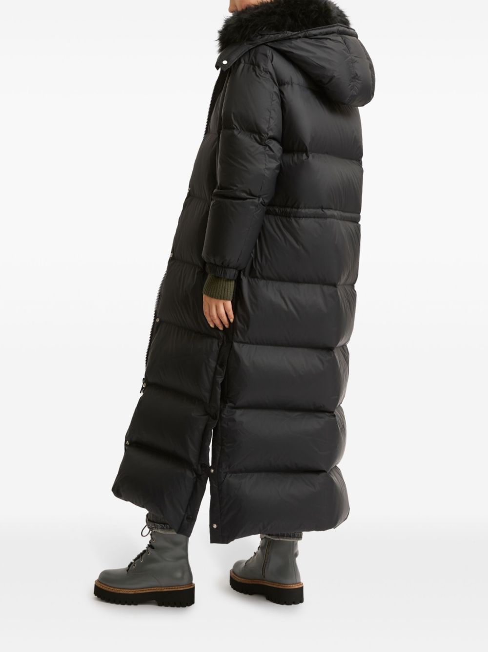 YVES SALOMON PADDED-DESIGN COAT 