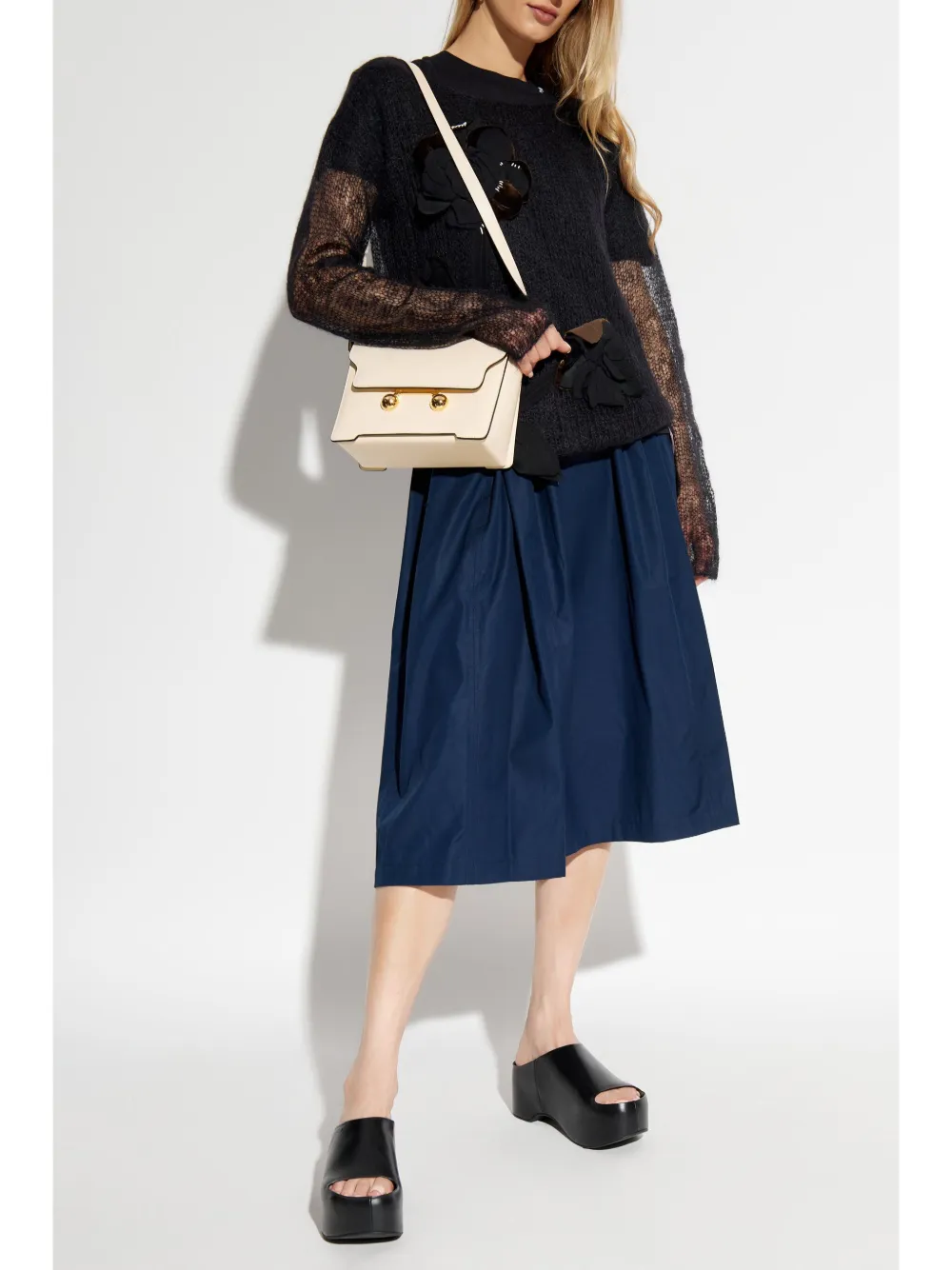 Marni floral-appliqué sweater - Zwart