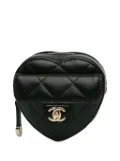 CHANEL Pre-Owned 2021 Lambskin CC In Love Heart Zipped Arm Purse coin pouch - Black