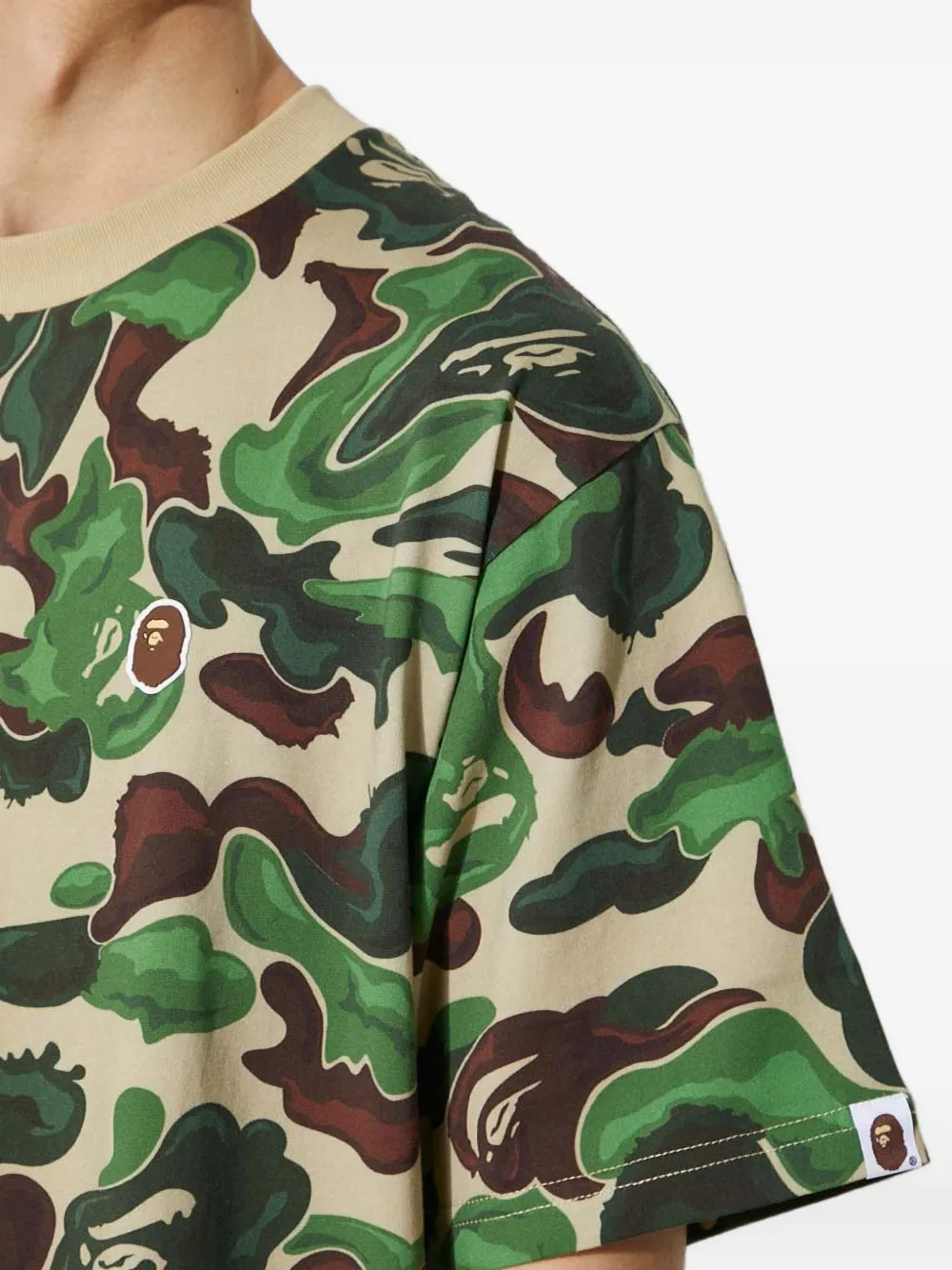 A BATHING APE T-shirt met camouflageprint Groen