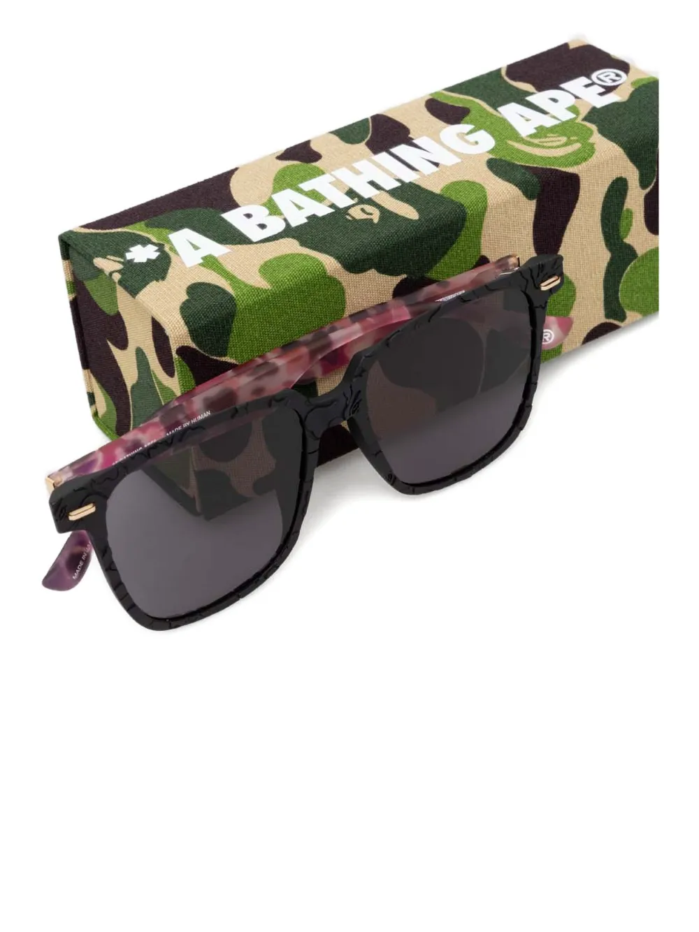 A BATHING APE Zonnebril met vierkant montuur en camouflageprint Zwart