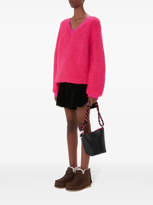 J W Anderson ウールピンクニット サイズS JW Anderson ブークレ Vネックセーター | ピンク | FARFETCH JP
