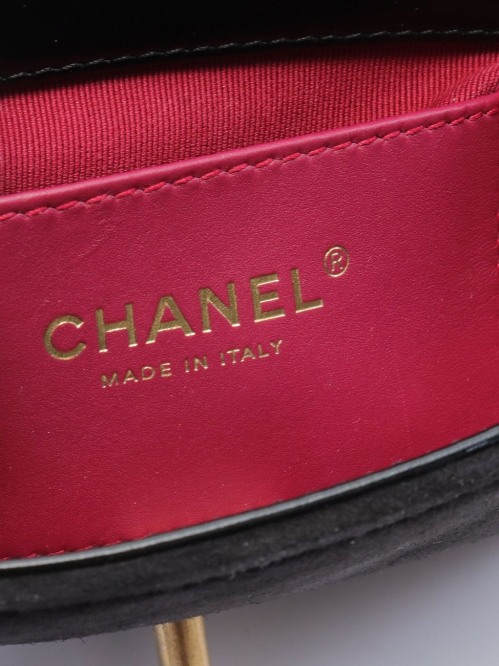 Pre-owned Chanel 菱纹绗缝腰包（2020年典藏款） In Black