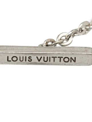 Louis vuitton v necklace silver outlet