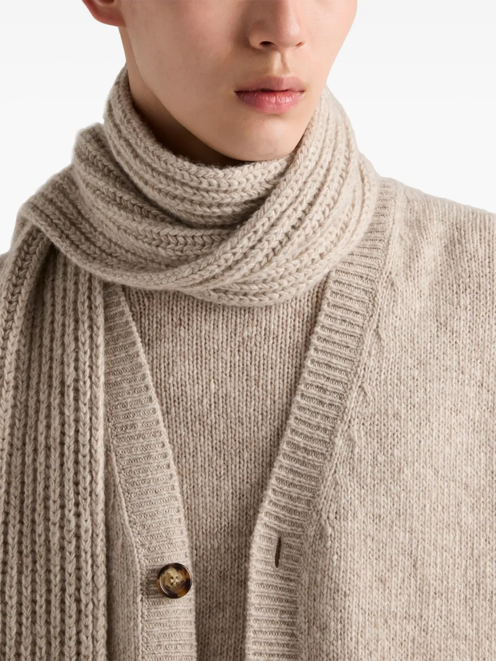 Prada Kasjmier trui met ronde hals Beige
