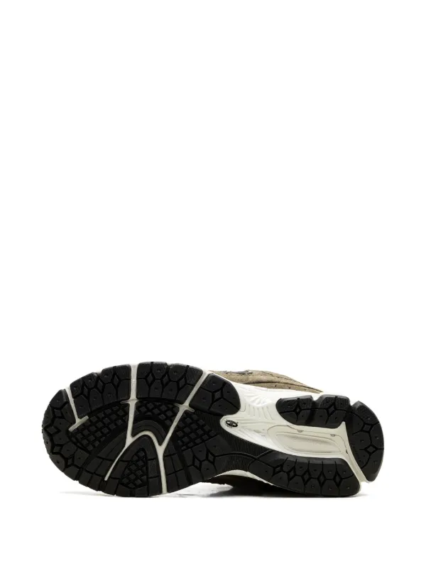 New Balance 2002R “Footlocker Exclusive” スニーカー | グリーン