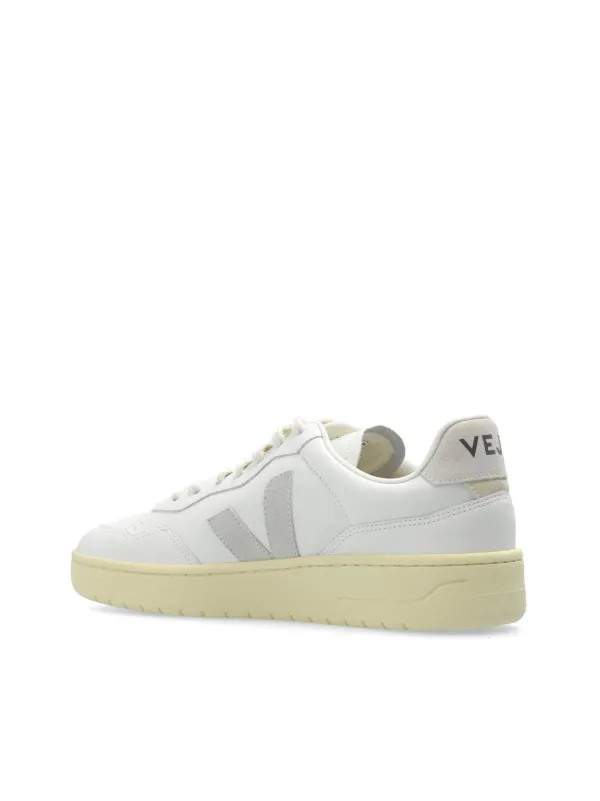 【送料&関税込】Veja V90 Marsala Low-top Sneakers V-90 Sneaker – Uniquities