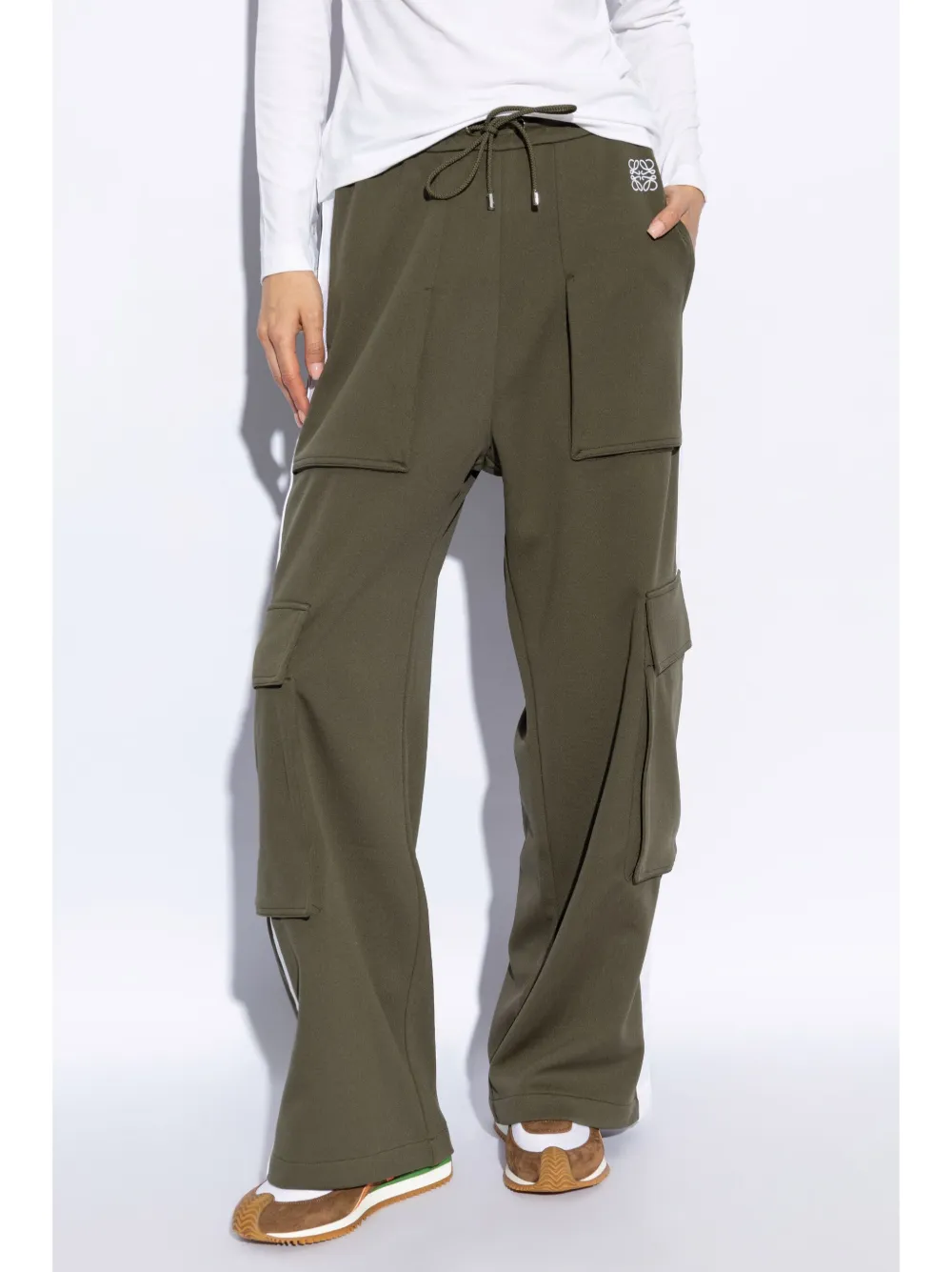 Loewe Logo Embroidered Straight Leg Pants In Green