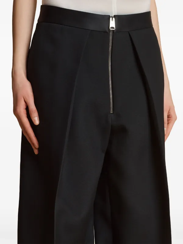【送料&関税込】Khaite marine Pants KHAITE Marine パンツ | ブラック | FARFETCH JP