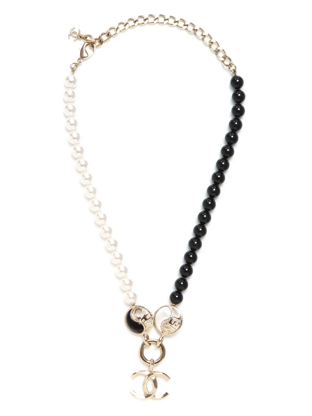 Cc pearl necklace deals