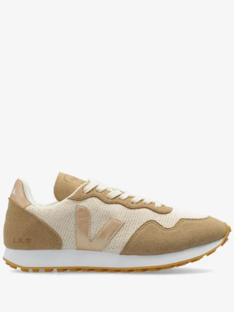 VEJA logo-patch lace-up sneakers